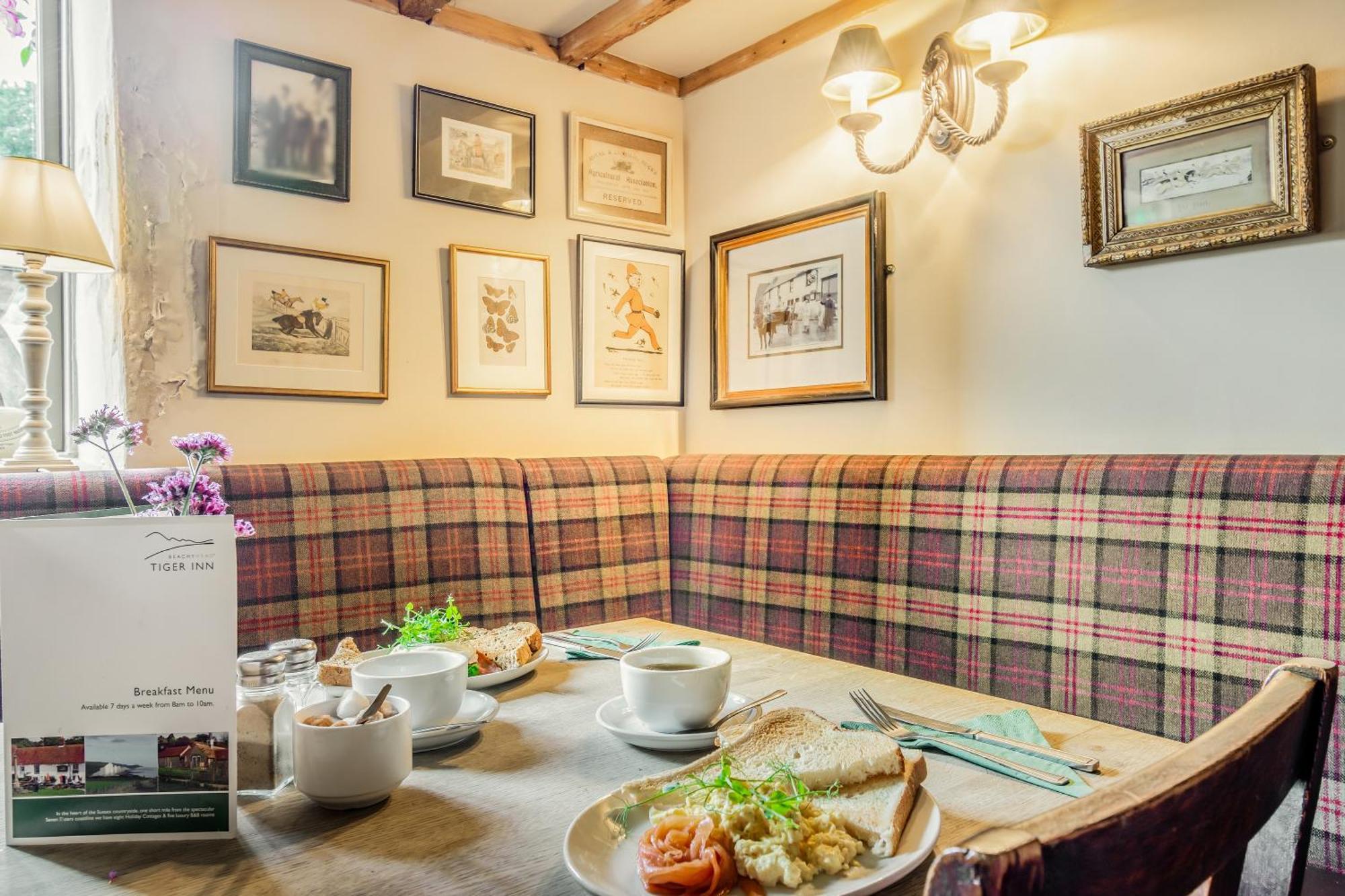 Tiger Inn - Catherine Eastdean Экстерьер фото